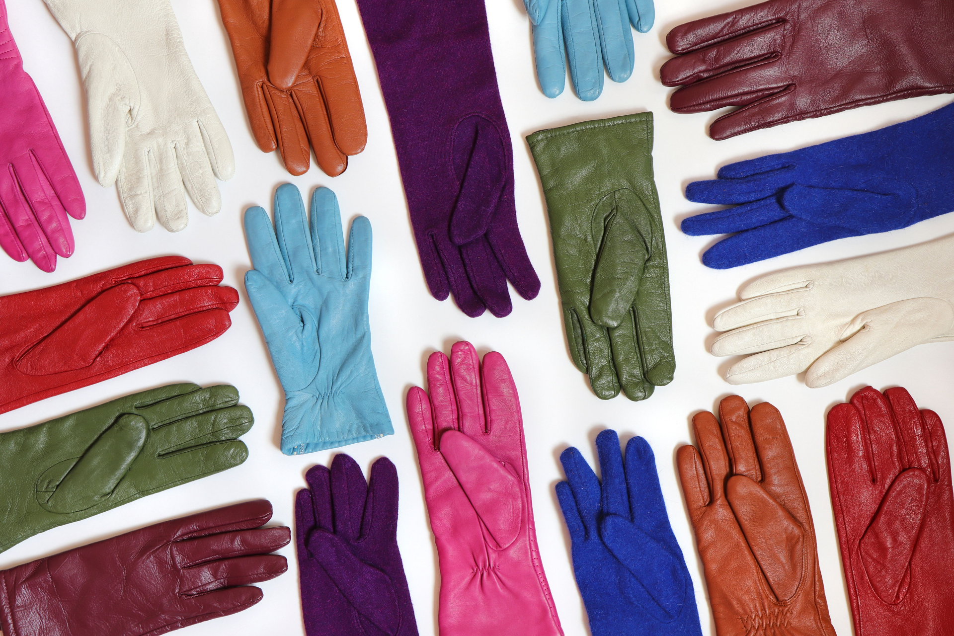 Gloves, Mittens & Scarfs