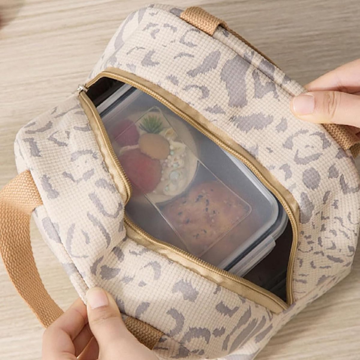 Reusable Insulated Lunch Bag 6L – Small Lunch Bag for Work, School & Travel (Beige)