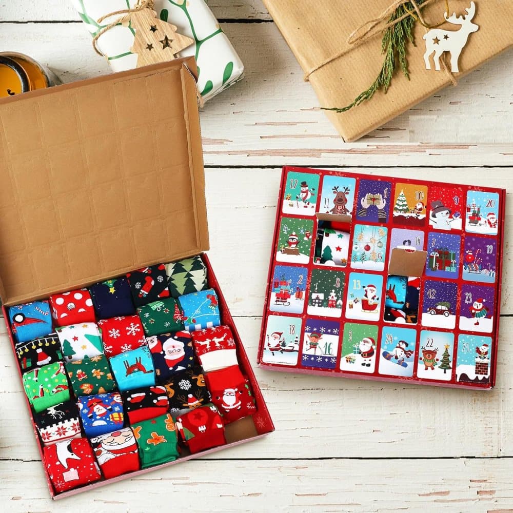24 Pair Christmas Socks Advent Calendar 2025, Unisex Party Socks with Santa Snowman Reindeer, for Christmas Party Gift