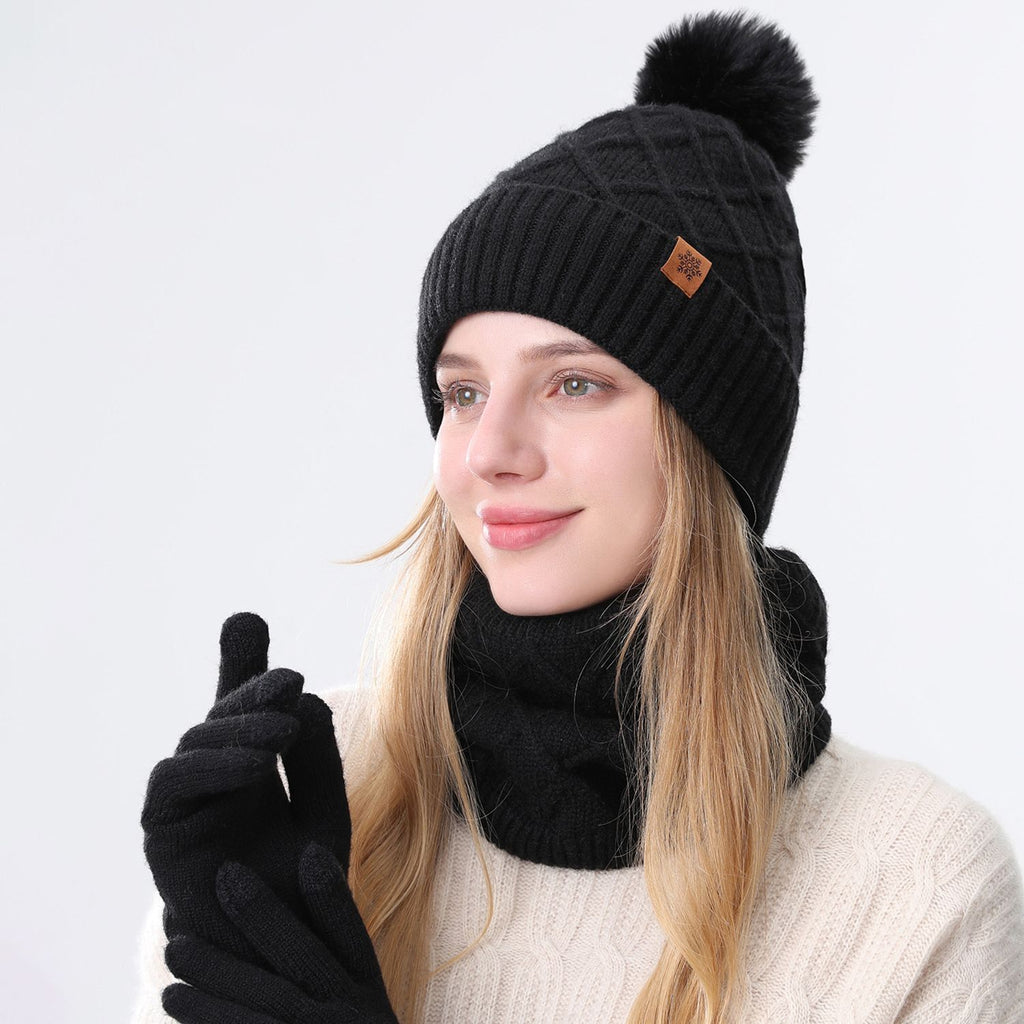 Women Black Argyle 3-Piece Set-Hat Scarf and Gloves