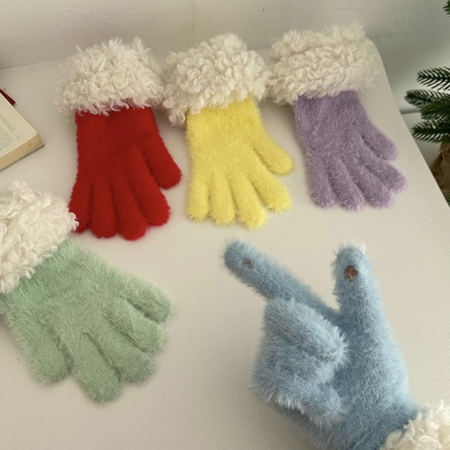 Women's Soft Plush Touch Screen Gloves, Cute Winter Warm Knitted Hand Muffs with Index Thumb Finger Holes