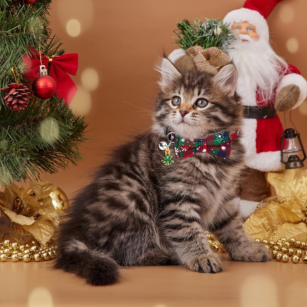 4 Pack Christmas Cat Collars with Adjustable Breakaway Bow Tie Bell Plaid Snowflake Xmas Pet Supplies for Cats